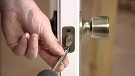 Keystone Locksmith Shop Tampa, FL 813-703-8696 - changing-locks